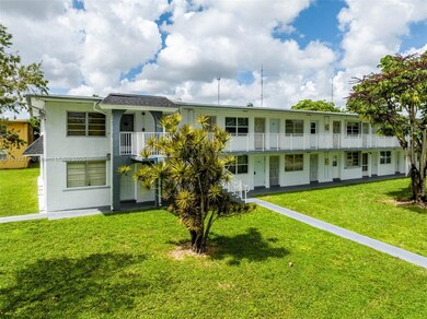 20310 NE 2nd Ave unit 24, Miami, FL 33179 - photo 2