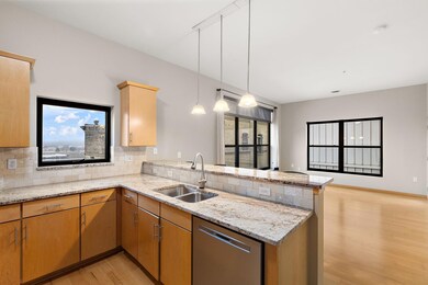 270 4th St E unit 409, Saint Paul, MN 55101 - photo 4