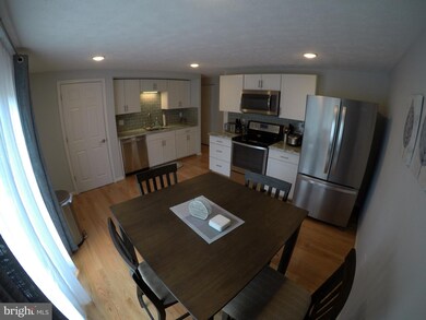 6677 Buttonhole Ct, Columbia, MD 21044 - photo 6