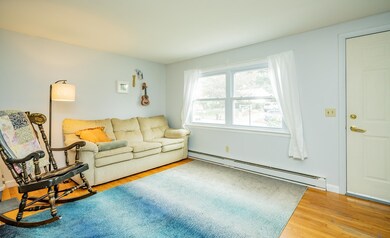 52 Longview Dr, Florence, MA 01062 - photo 6