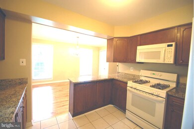 1601 Lemontree Ln, Silver Spring, MD 20904 - photo 3