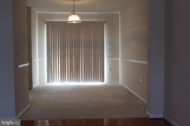 204 Hupps Hill Ct, Strasburg, VA 22657 - photo 4