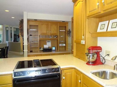 Kitchen. Notice the built in desk