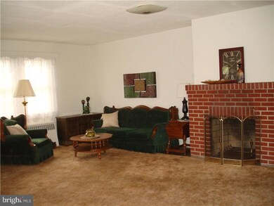 20 Summit Ave, Laurel Springs, NJ 08021 - photo 2