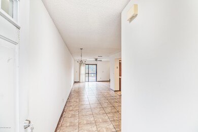 4281 Melissa Ct W, Jacksonville, FL 32210 - photo 4