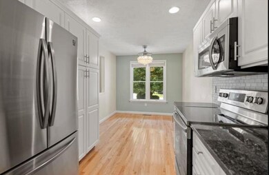 39 Hawthorne Village Rd unit U362, Nashua, NH 03062 - photo 7