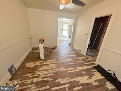 1544 Stonewood Rd, Baltimore, MD 21239 - photo 5