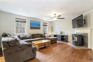 8 Castle Hill Rd, Windham, NH 03087 - photo 5