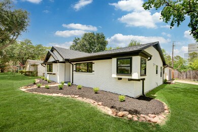 14126 Britoak Ln, Houston, TX 77079 - photo 3