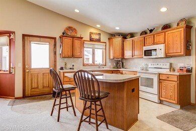 2165 Creekside Dr SW unit 42, Byron Center, MI 49315 - photo 4