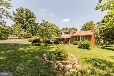 8010 Hillcrest Dr, Manassas, VA 20111 - photo 3