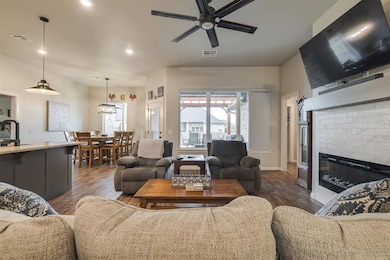 4716 Bermuda Dr, Mustang, OK 73064 - photo 6