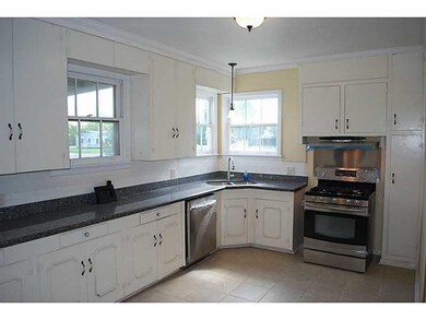 Kitchen. Remodeled Kitchen with new stainless appl