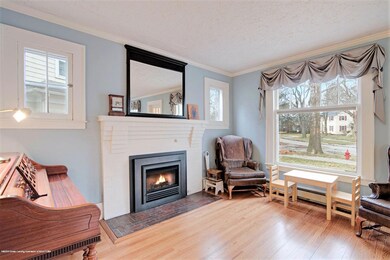 1131 S Genesee Dr, Lansing, MI 48915 - photo 4