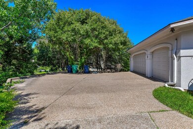 3800 La Mancha Ln, Denton, TX 76205 - photo 4