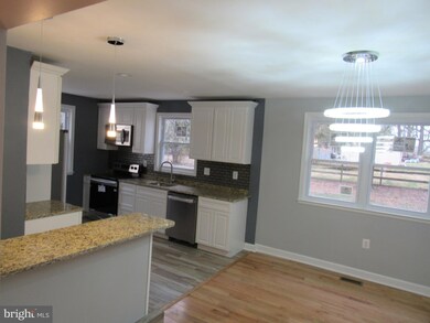 6523 Sunset Dr, Sykesville, MD 21784 - photo 6