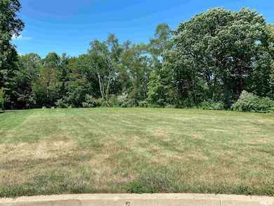 3747 Grandview Ct, Pekin, IL 61554 - photo 4