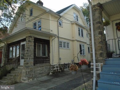 418 Laurel Rd, Lansdowne, PA 19050 - photo 2