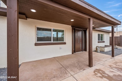 03-Front Porch