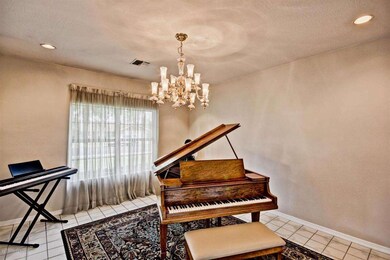 Formal dining room