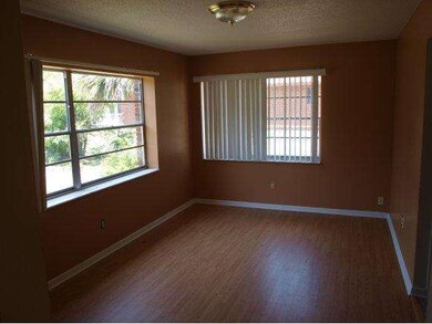 724 S Deleon Ave, Titusville, FL 32780 - photo 3