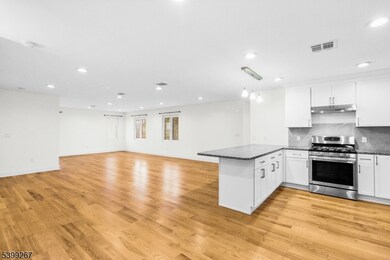 71 Unit A Saint Marys Place unit 2, Nutley Twp., NJ 07110 - photo 6