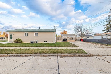 View of property exterior