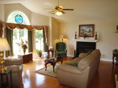 386 Sonlit Way, Seneca, SC 29672 - photo 5