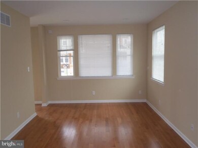 328 Market St, Gloucester City, NJ 08030 - photo 3