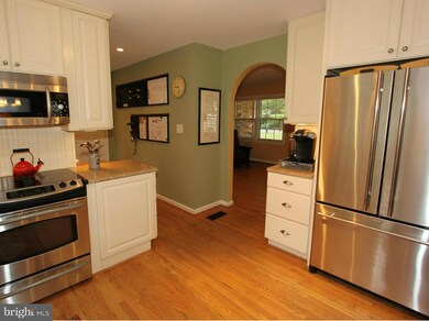 7919 Runnymeade Dr, Frederick, MD 21702 - photo 6