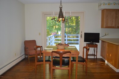 29 Wexford Ct unit 5-5, Lenox, MA 01240 - photo 5