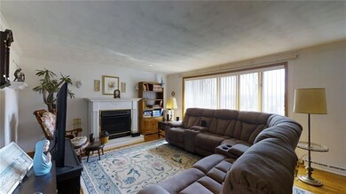 932 W 575 S, Pendleton, IN 46064 - photo 5