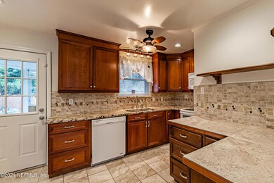 7127 Altama Rd, Jacksonville, FL 32216 - photo 2