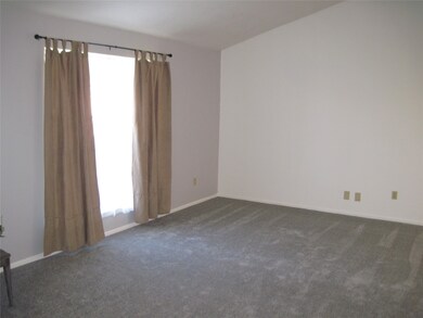 16418 Barcelona Dr, Friendswood, TX 77546 - photo 3