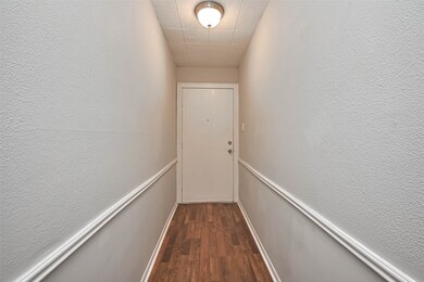 7211 Stonegate Dr, Houston, TX 77040 - photo 3