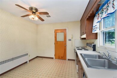 1732 S Albert St, Allentown, PA 18103 - photo 6