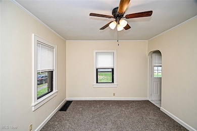 1622 Clarendon Ave SW, Canton, OH 44706 - photo 4