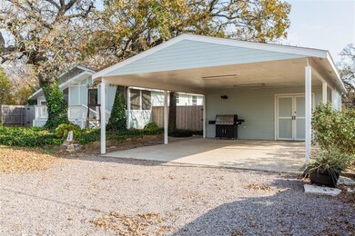 174 Cambridge Dr, Pottsboro, TX 75076 - photo 3