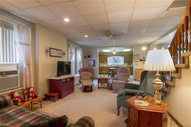 784 S 8th St, Allentown, PA 18103 - photo 3