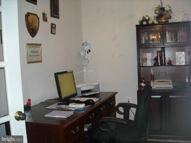 4650 Alcott Way unit 206, Owings Mills, MD 21117 - photo 6