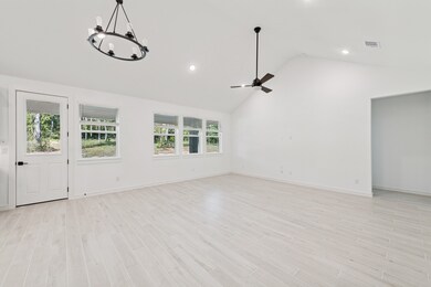 108 Roebuck Ln, New Waverly, TX 77358 - photo 7