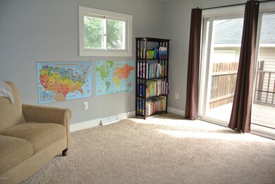 1036 Aberdeen St NE, Grand Rapids, MI 49505 - photo 6