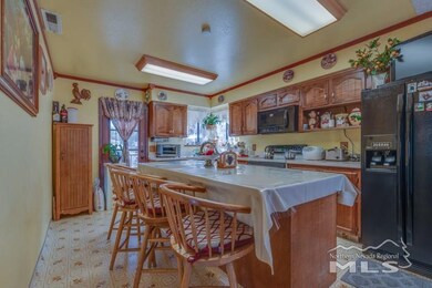 1407 5th St, Sparks, NV 89431 - photo 5