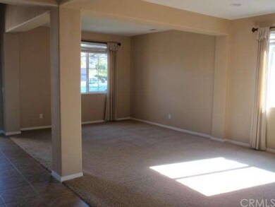 LIVING ROOM/ DINING AREA