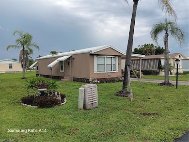 10750 Wales Loop, Bonita Springs, FL 34135 - photo 3