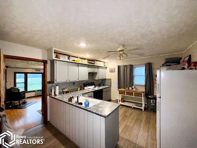 21065 Whiskey Ridge, Ottumwa, IA 52501 - photo 3