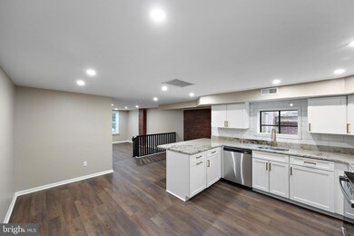 413 N Washington St unit 2, Wilmington, DE 19801 - photo 2