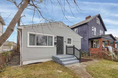 3-web-or-mls-861-e-4th-ave