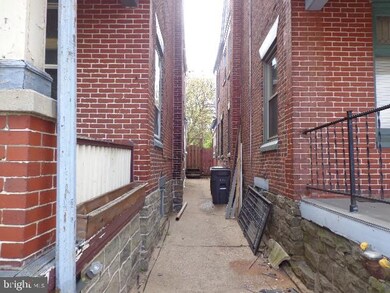 366 N Hanover St, Pottstown, PA 19464 - photo 2