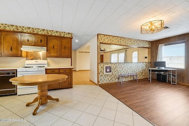 911 N Morvant Ave, Kaplan, LA 70548 - photo 5